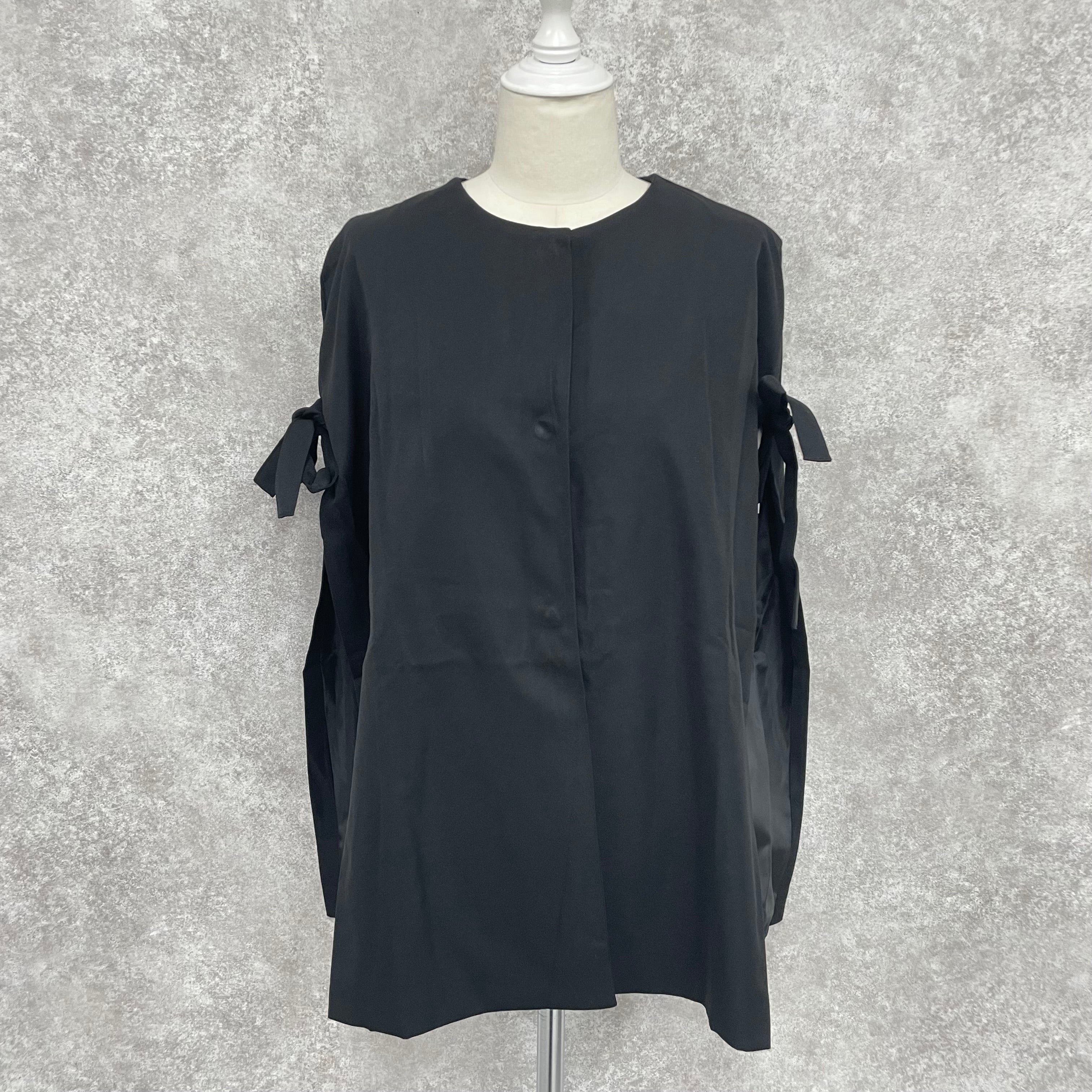 リボンデザインケープポンチョ ブラック ※8/20-26頃〜順次配送予定