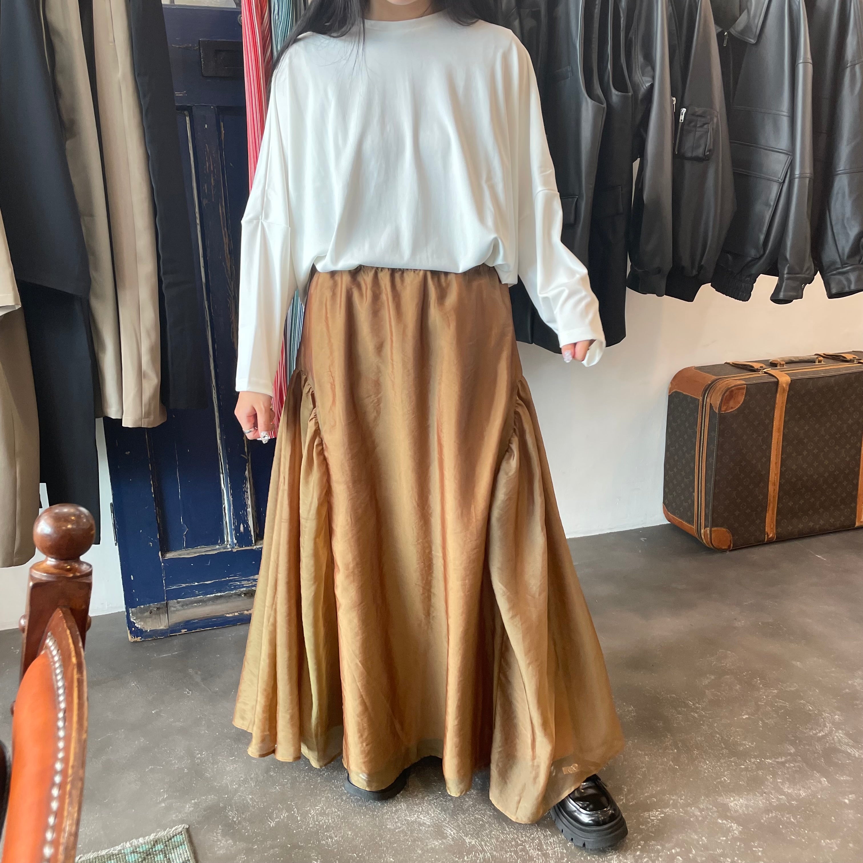 【terrace】オーガンジーギャザーフレアスカート -キャメルゴールド- ※10/15-21より順次配送予定