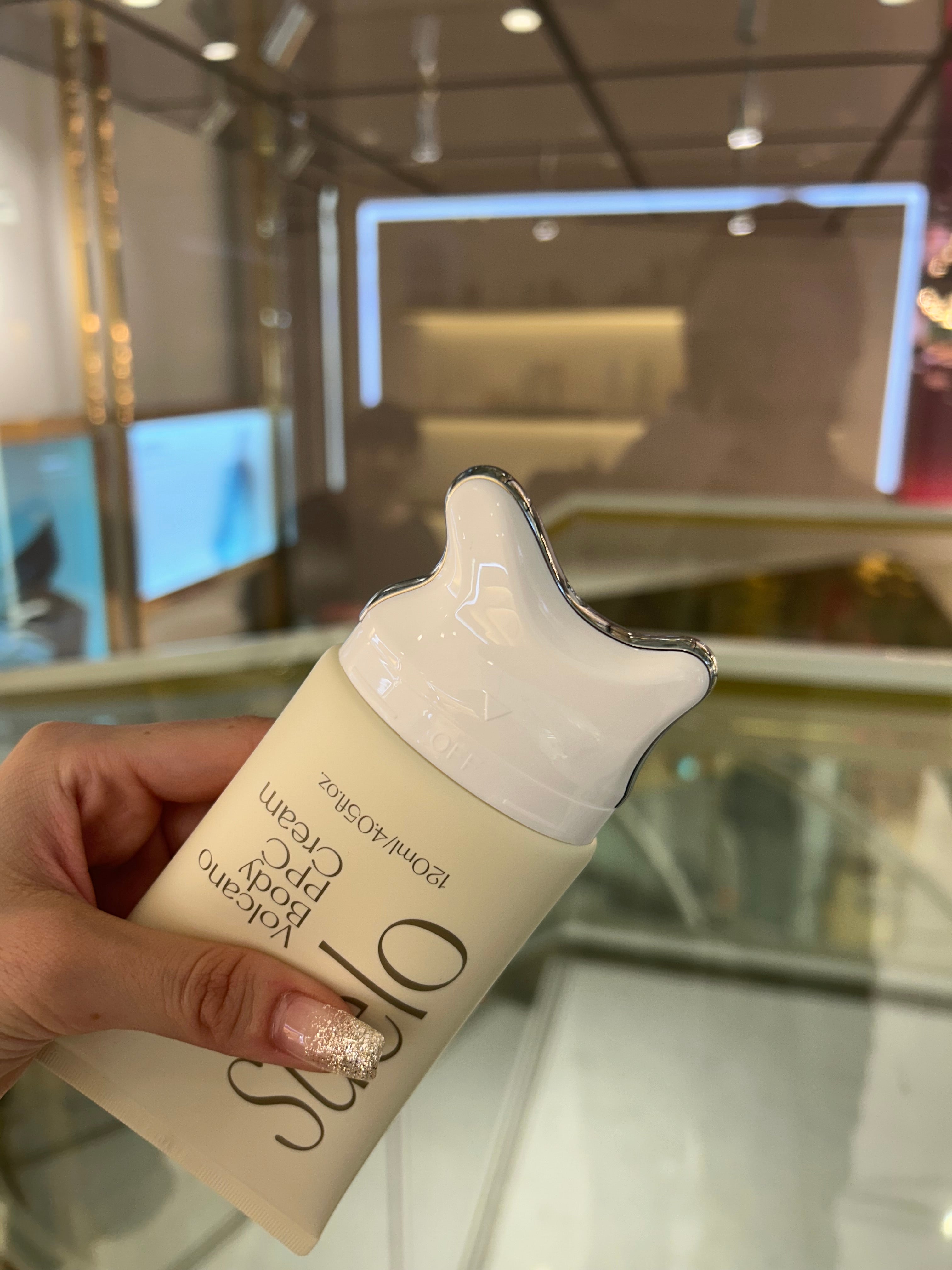 【特典付き🎁】【SUELO】 VOLCANO BODY SLIMMING PPC CREAM 120ml  (マッサージクリーム)  ※7/8〜7/19迄に順次発送予定
