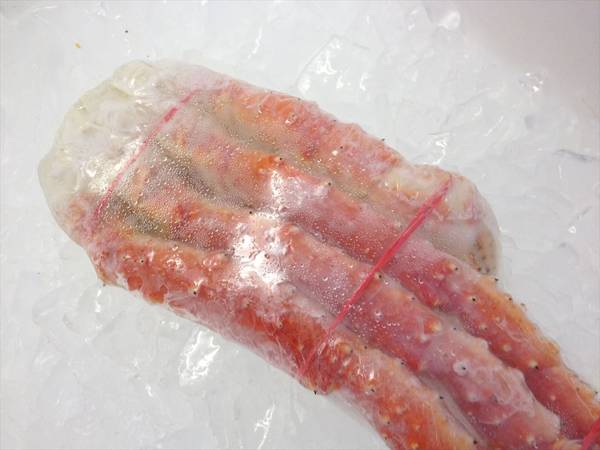 【北海道フェア 水産部門🐟】冷凍ボイルタラバ足(シュリンク) 800g ※5/25~31より順次発送予定 (クーポン対象商品)