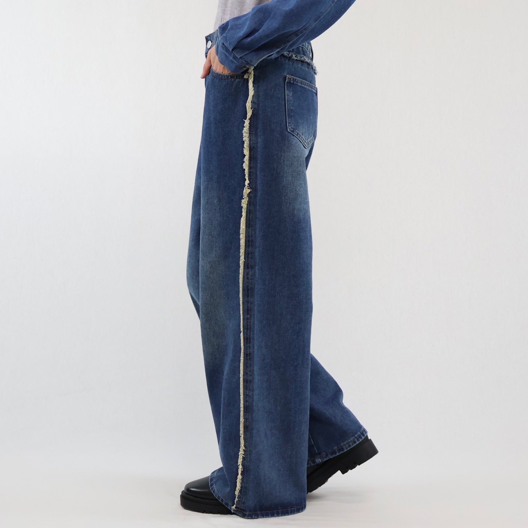 フリンジラインデニム -ネイビー- ※11/19〜25頃より順次発送予定