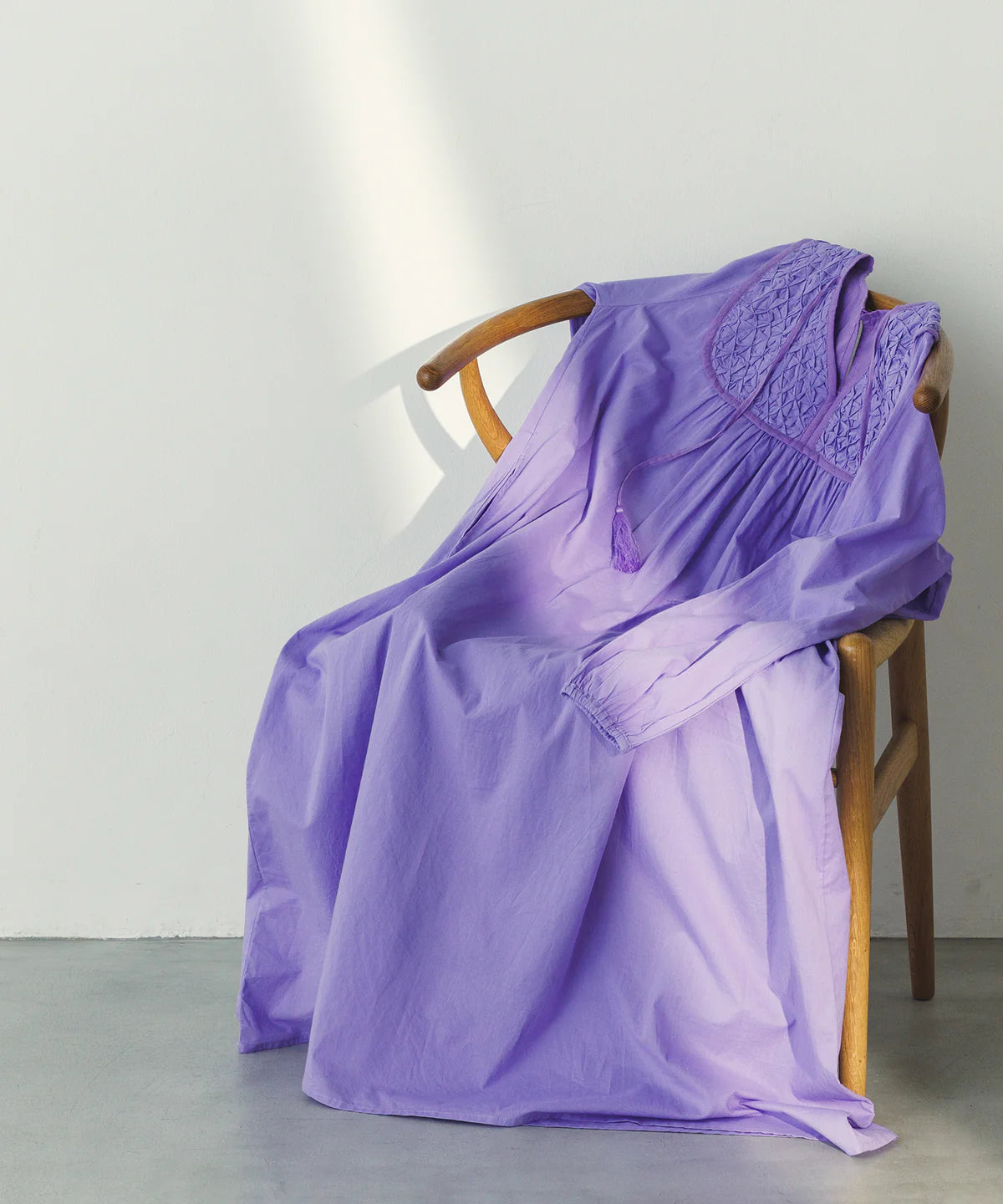 【hunch】ハンドスモッキングワンピース  -パープル- ※8/27-9/2より順次配送予定