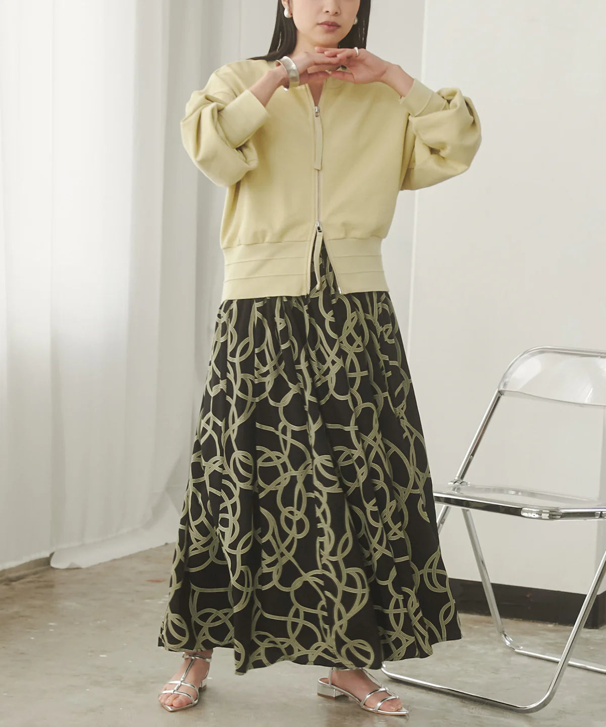 【hunch】ジオメ柄プリントフレアスカート  -グレー系- ※8/27-9/2より順次配送予定