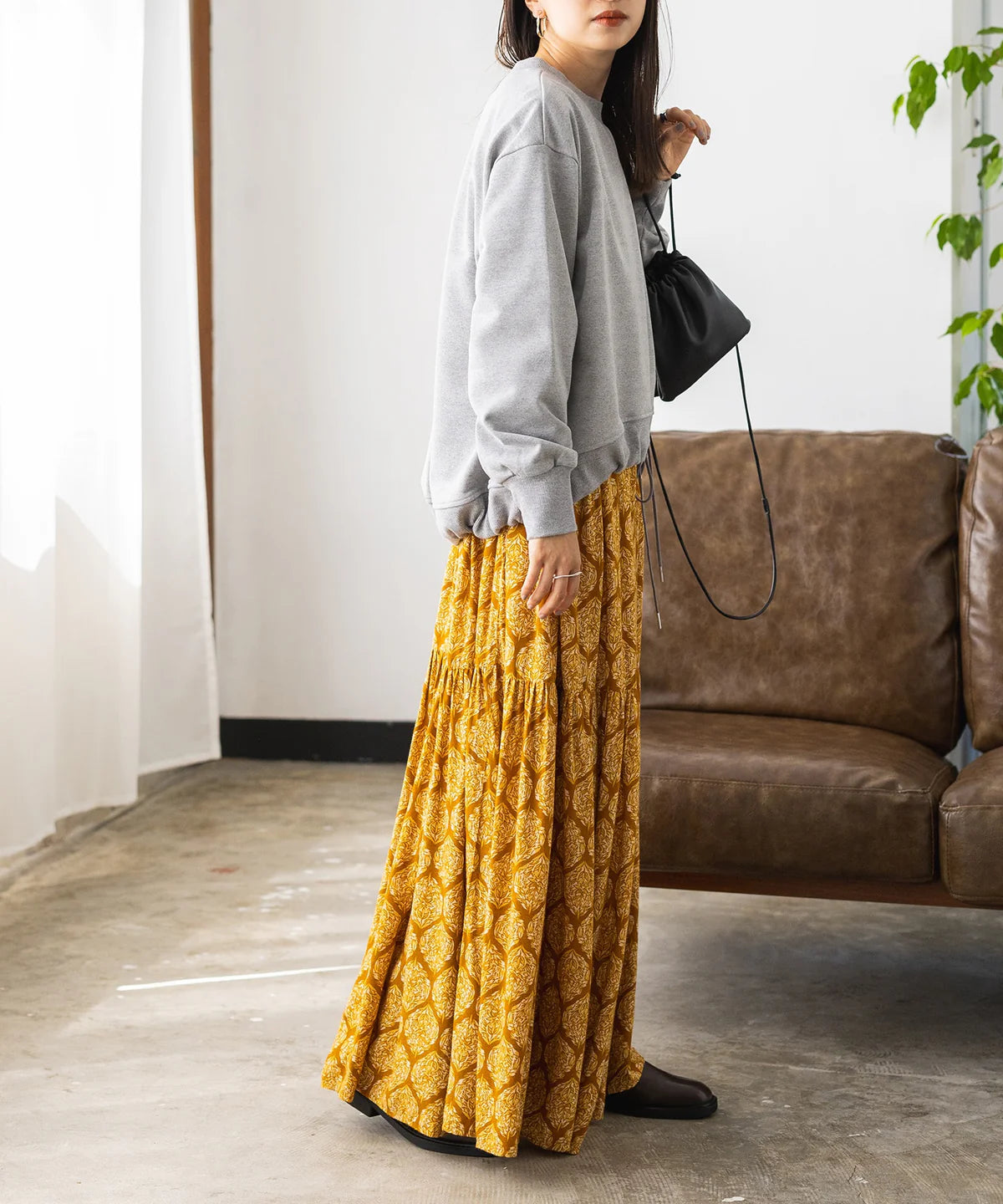 【hunch】レーヨン プリント ティアードワンピース  -ベージュ- ※8/27-9/2より順次配送予定