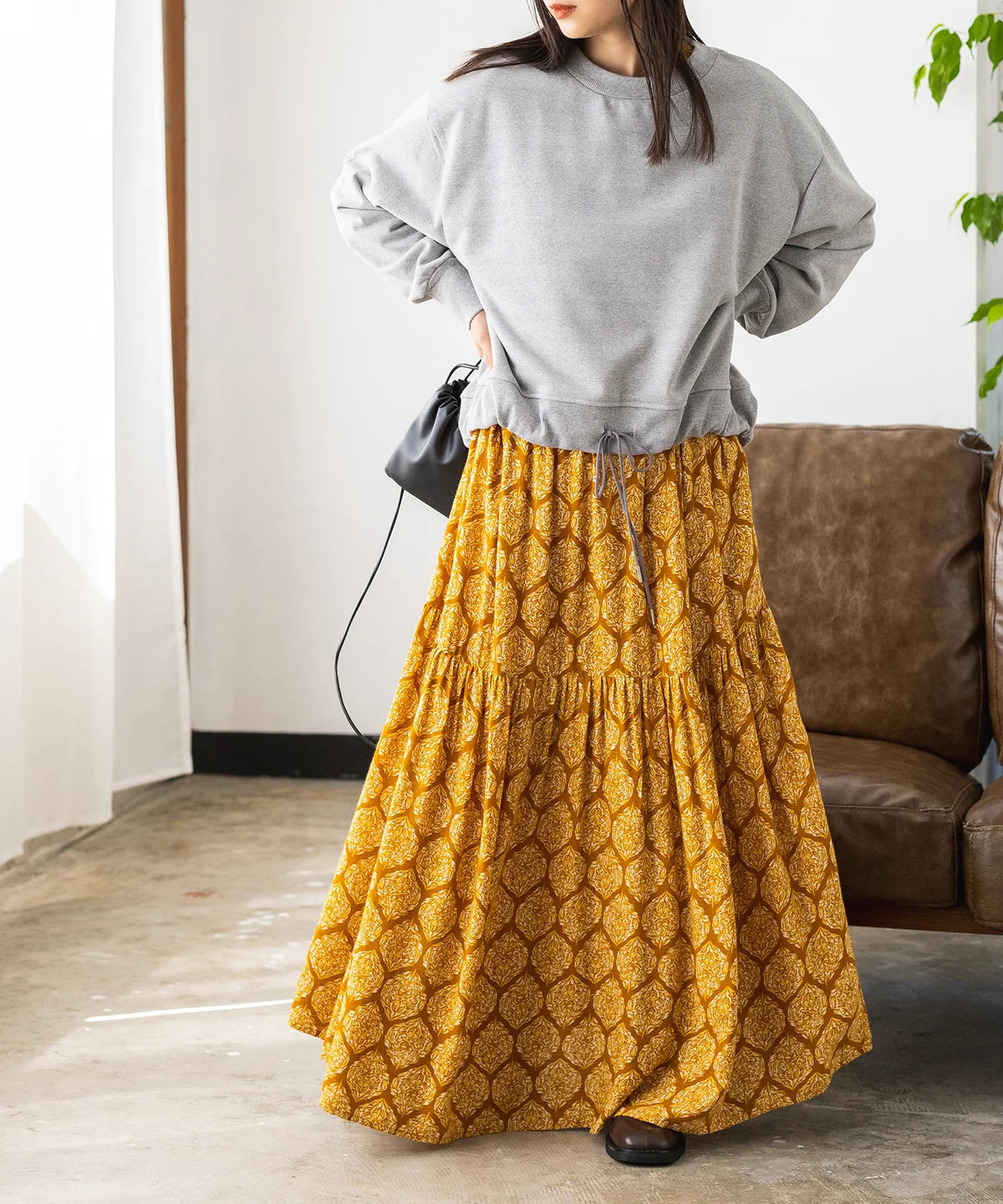 【hunch】レーヨン プリント ティアードワンピース  -ベージュ- ※8/27-9/2より順次配送予定