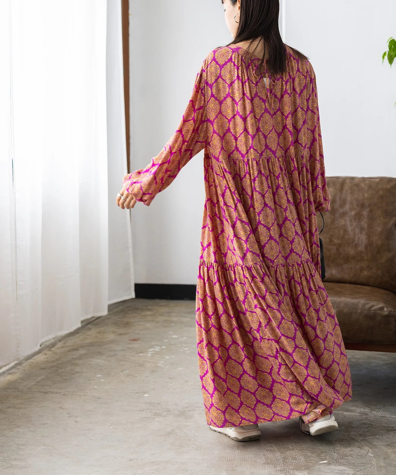 【hunch】レーヨン プリント ティアードワンピース  -パープル系- ※8/27-9/2より順次配送予定