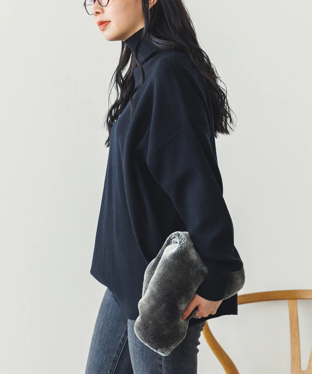 【WVQ6666-07】スリットニットプルオーバー  -ブラック- ※11/4-11頃より順次配送予定