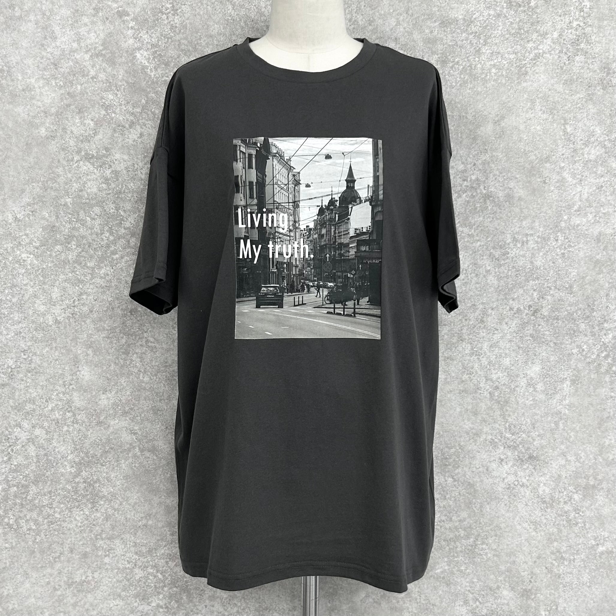 天竺フォトプリントオーバーサイズTシャツ　-チャコール-　※7/30〜8/5順次発送予定