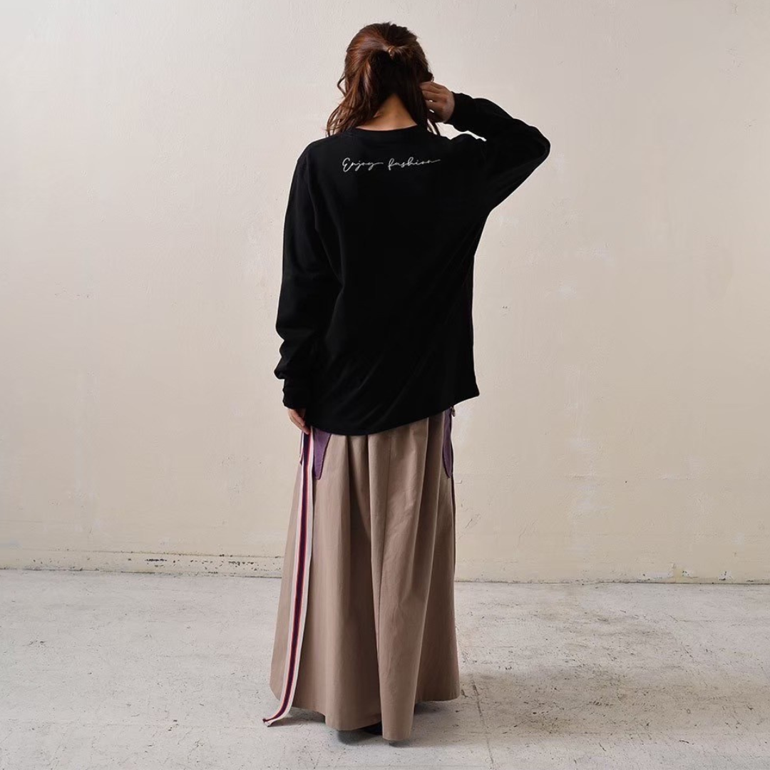 【予約】【HAPPYFACE】EMMA ワンポイント長袖Tシャツ -ブラック-　※10月末納品予定