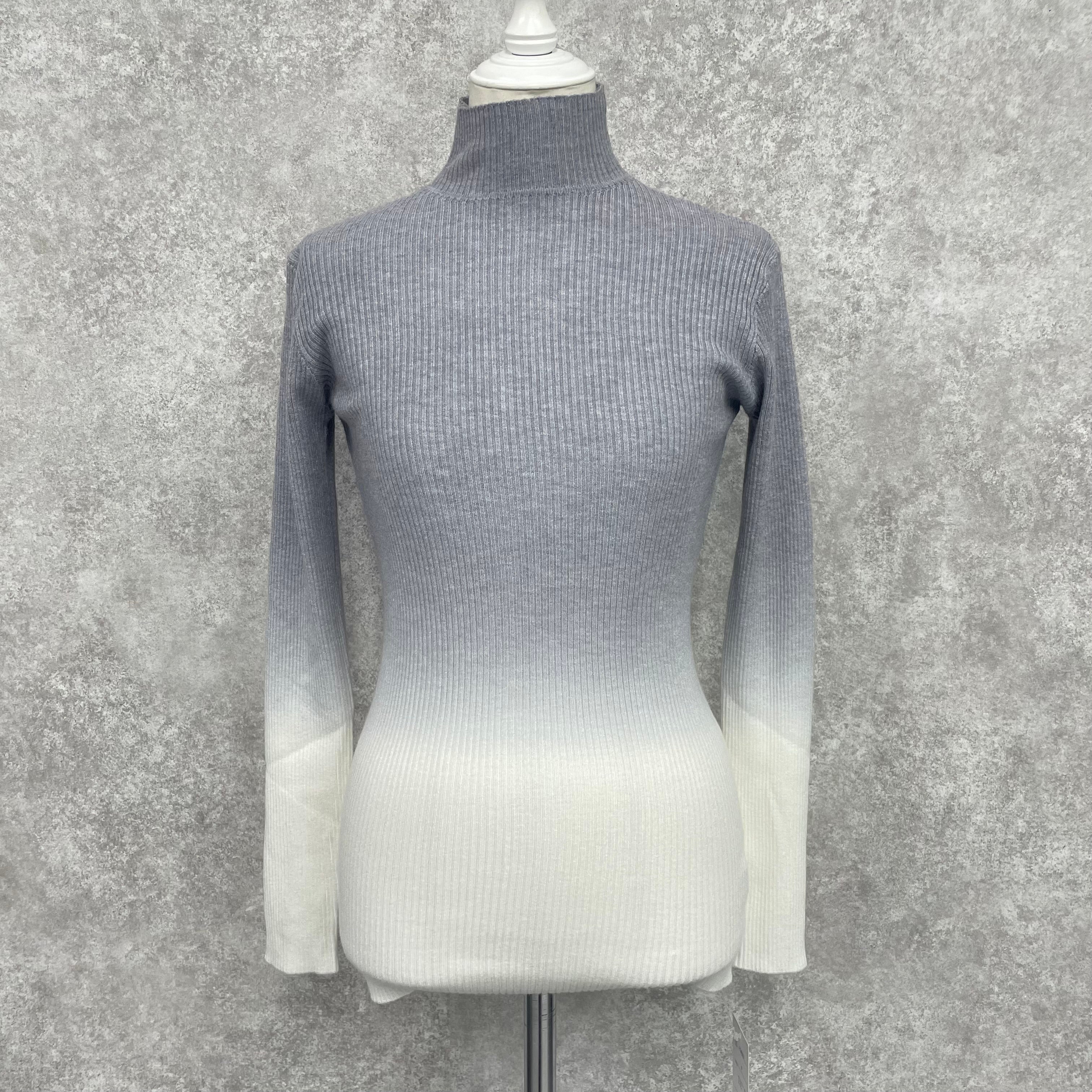 グラデーションリブニットトップス -グレー-　※10/22~28頃より順次発送　　※ハンガー納品