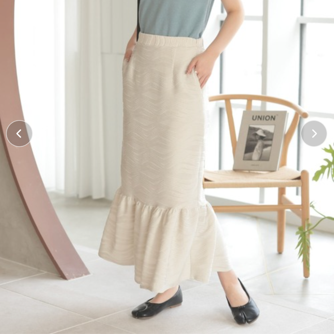 なみなみ柄マーメイドスカート -アッシュホワイト-　※10/29〜11/4より順次配送