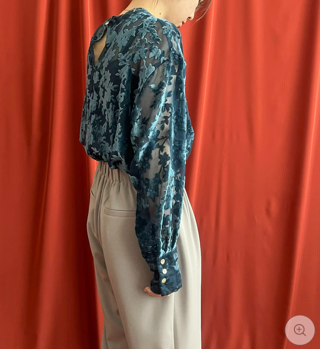 【LHELBIE】シアーベロアブラウス  -ブルー-　※10/22-28頃より順次配送予定