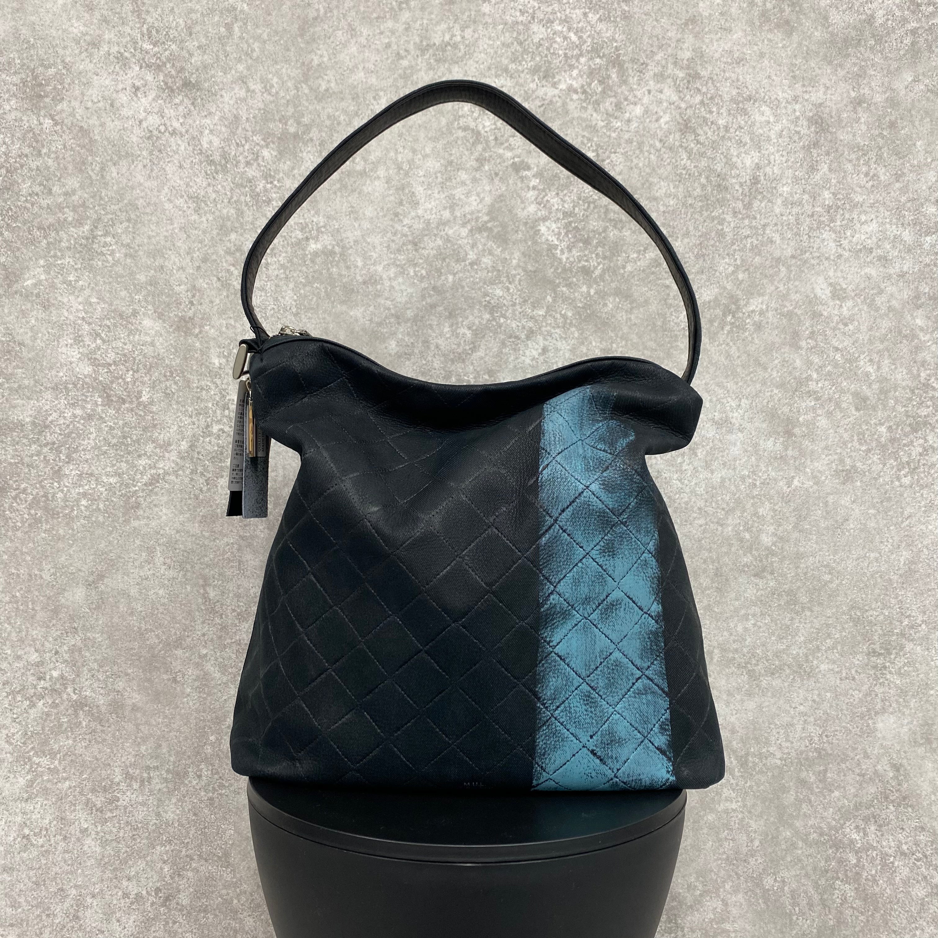 【MUL095-BL】ドロップ2way M デニムレザーキルティング型押し ブルーライン　※10/29〜11/2より順次配送