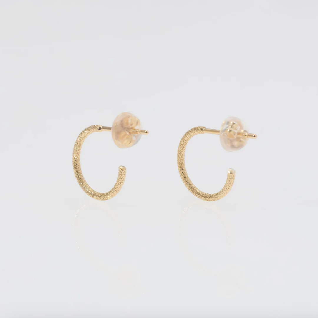 【ENEY】ホリデー K18YG カガヤキ ピアス ミニ　※11月中旬より弊社事務所から発送