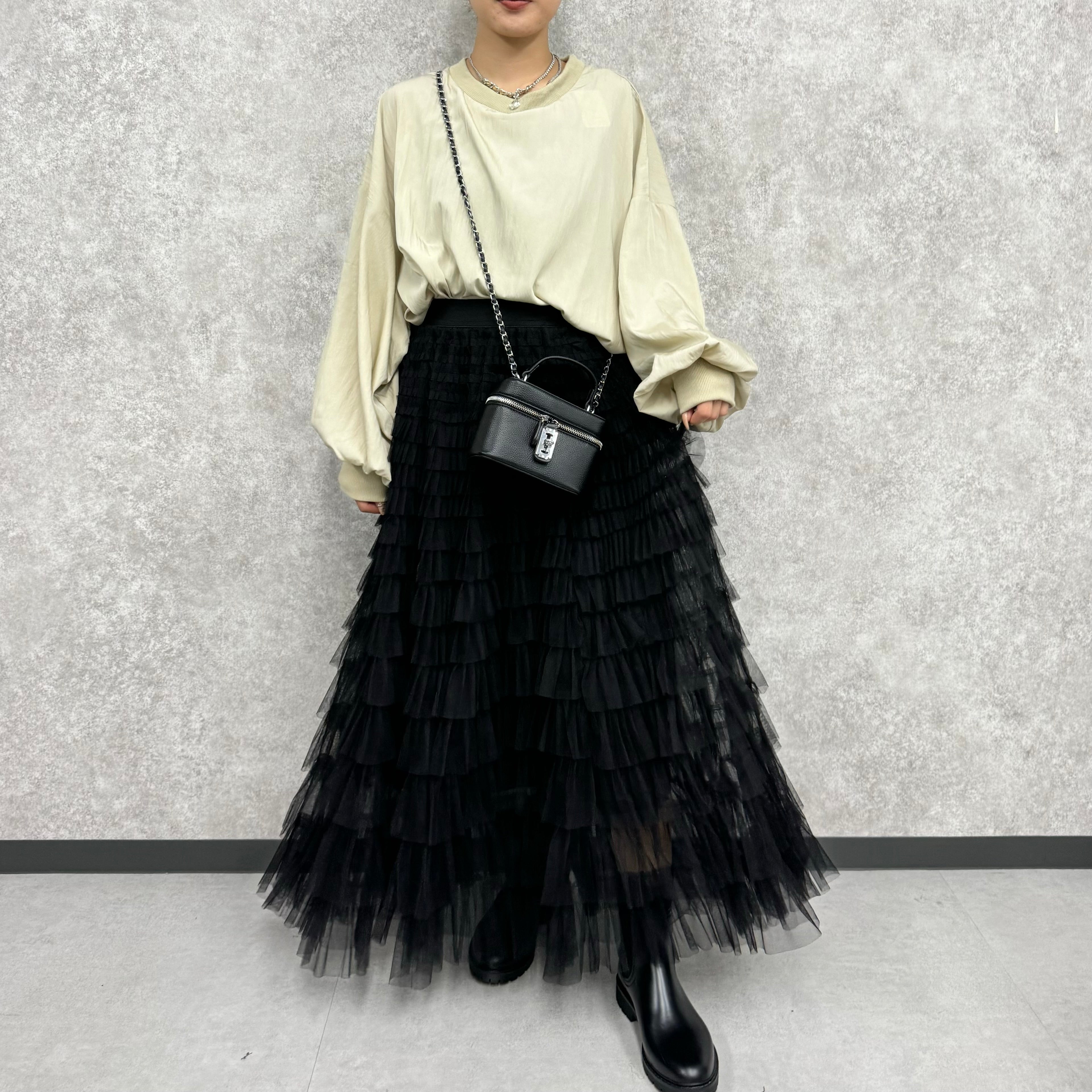 タフタオーバートップス -ベージュ-  ※3/5〜11より順次発送予定