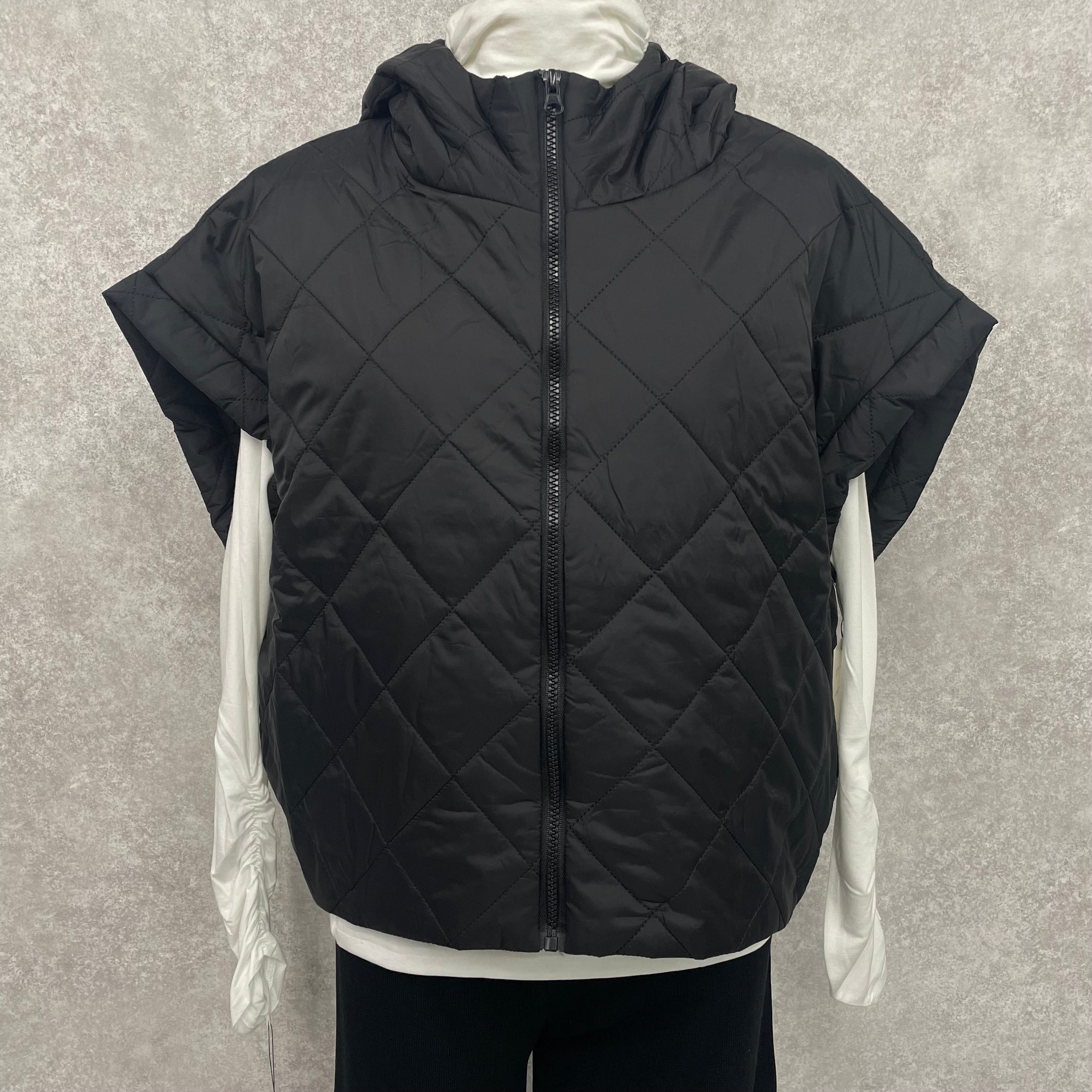 キルティングハーフジャケット -ブラック-　※10/22~28頃より順次発送　※ハンガー納品