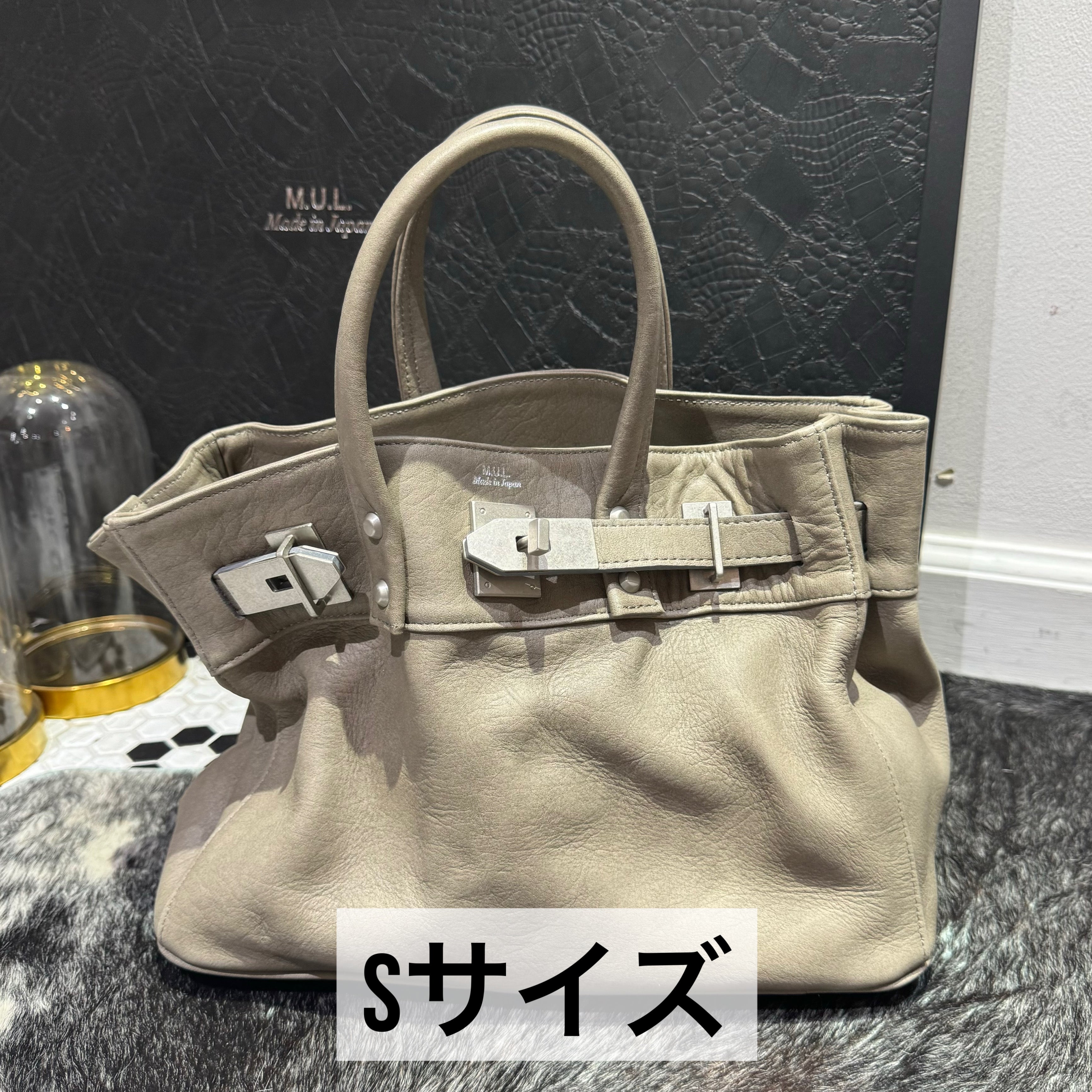 ⚠️予約【M.U.L.】stud seriesトート  -エンボスグレージュ-  　※R7. 6月末納品予定