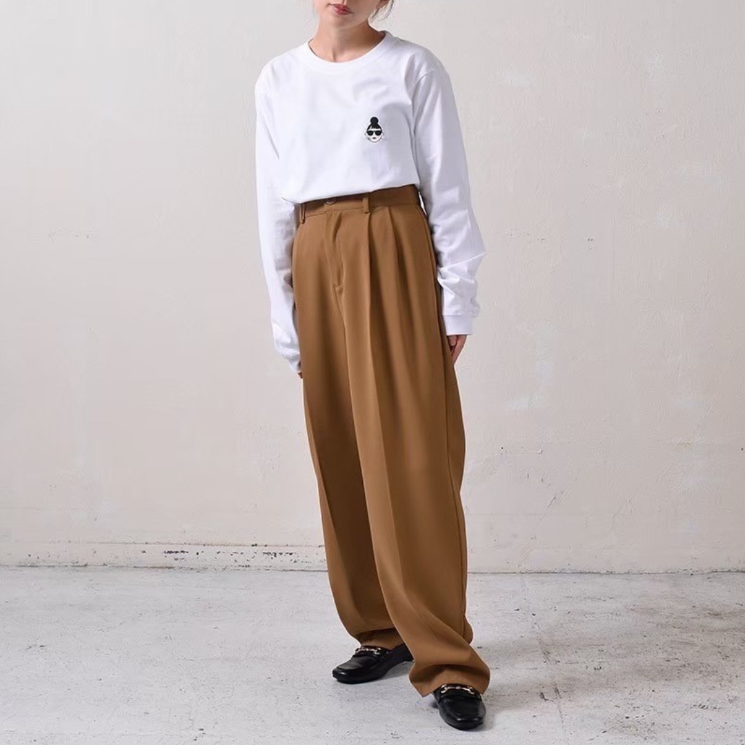 【予約】【HAPPYFACE】EMMA ワンポイント長袖Tシャツ -ホワイト-　※10月末納品予定