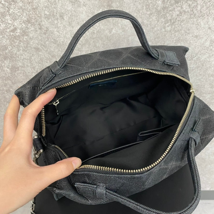 【MUL106-WH】キューブショルダー デニムレザーキルティング(ブラック) ホワイトライン　※10/29〜11/2より弊社事務所から順次発送