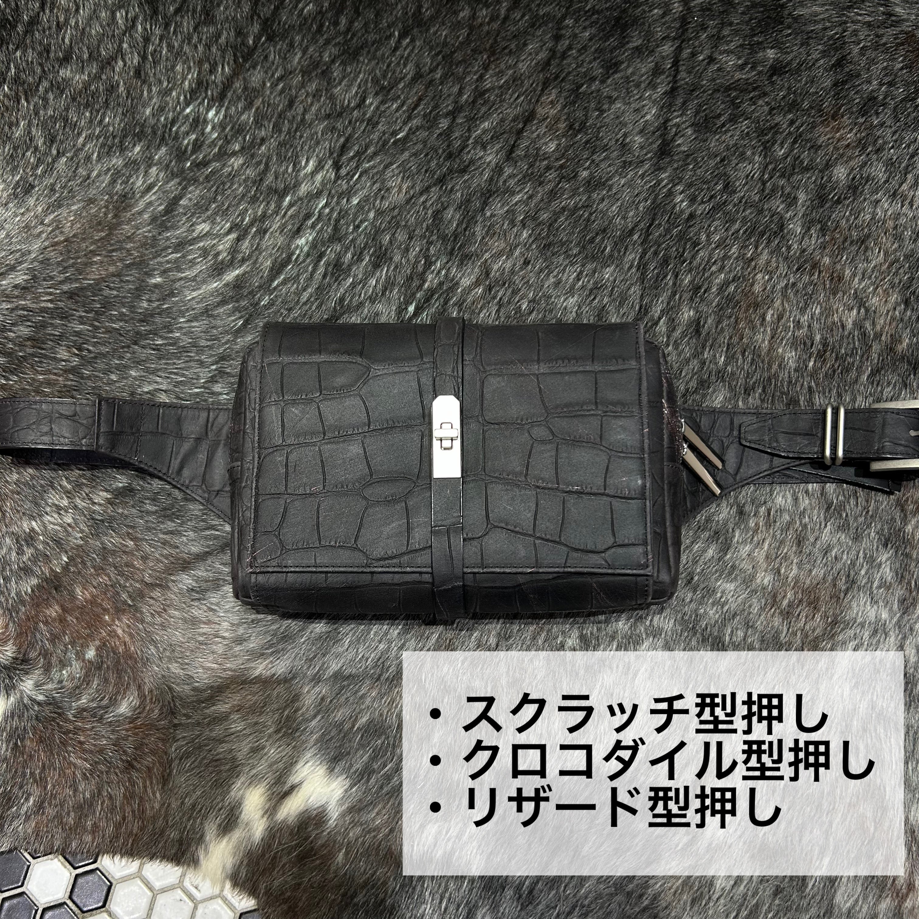 ⚠️予約【M.U.L.】 ボディバック　-vintage ブラック-　※R7. 6月末納品予定