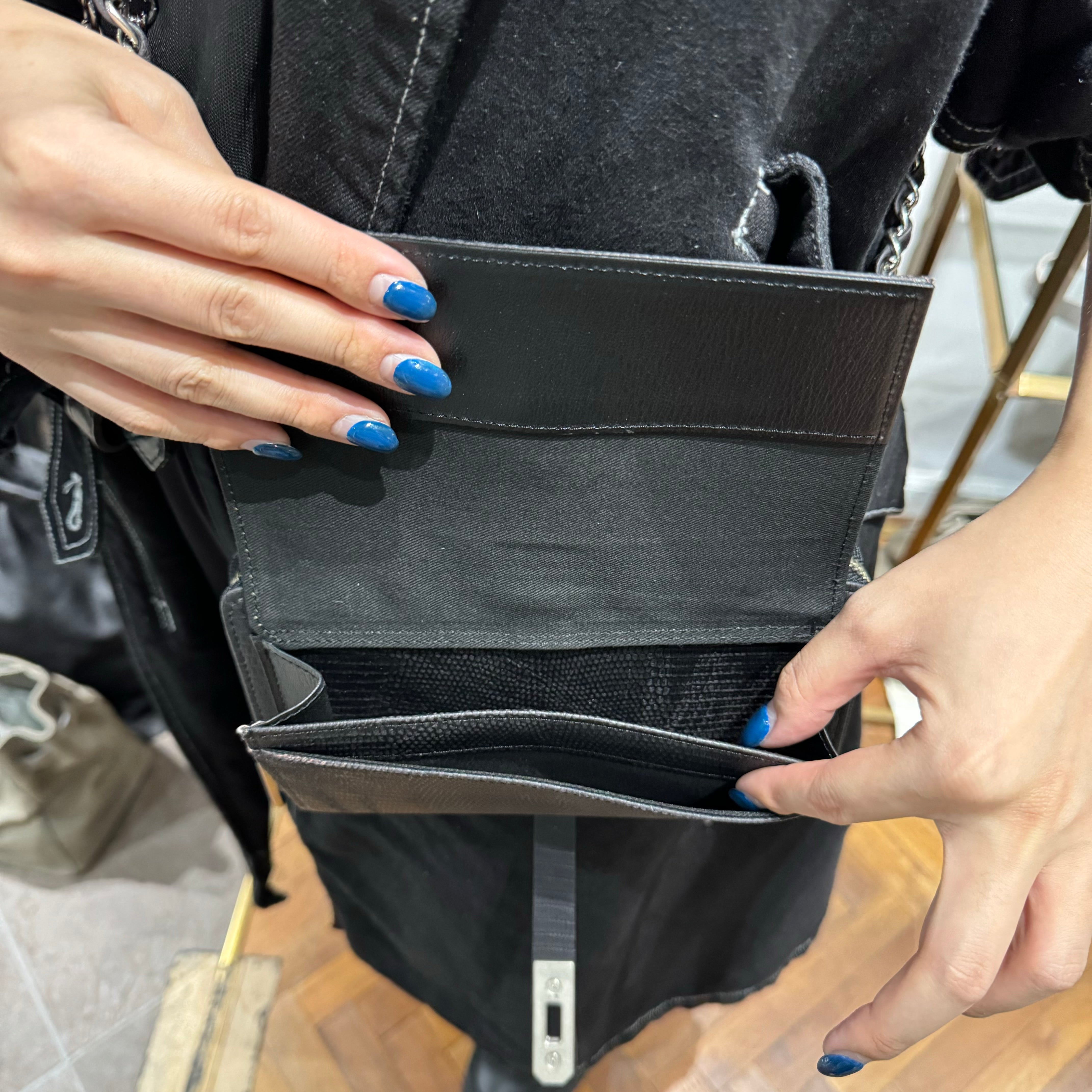 ⚠️予約【M.U.L.】 ウォレットショルダー　-vintage ブラック-　※R7. 6月末納品予定