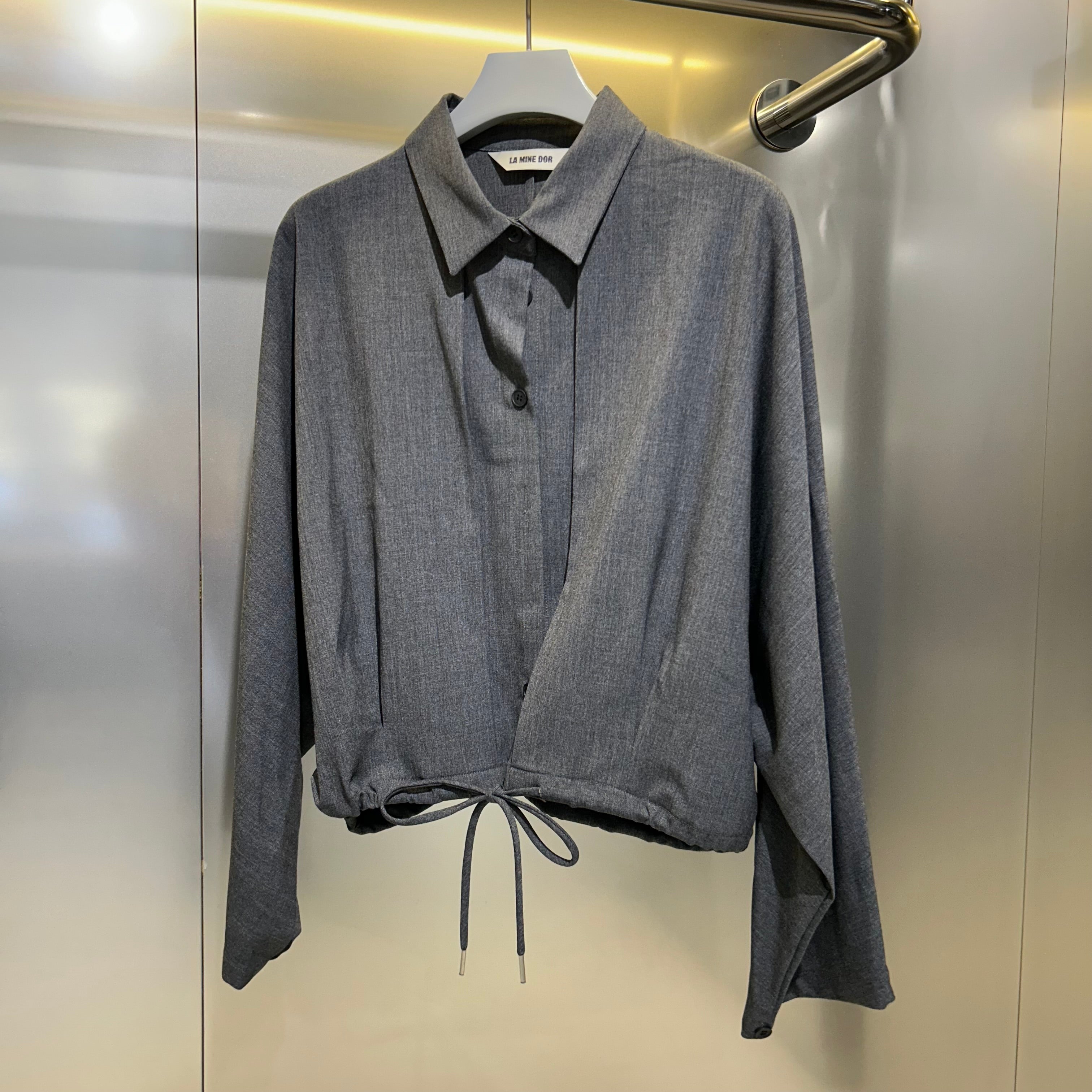 【LA MINE DOR】タック入りシャーリングトップス -グレー-　※10月下旬〜11月上旬頃より順次発送予定