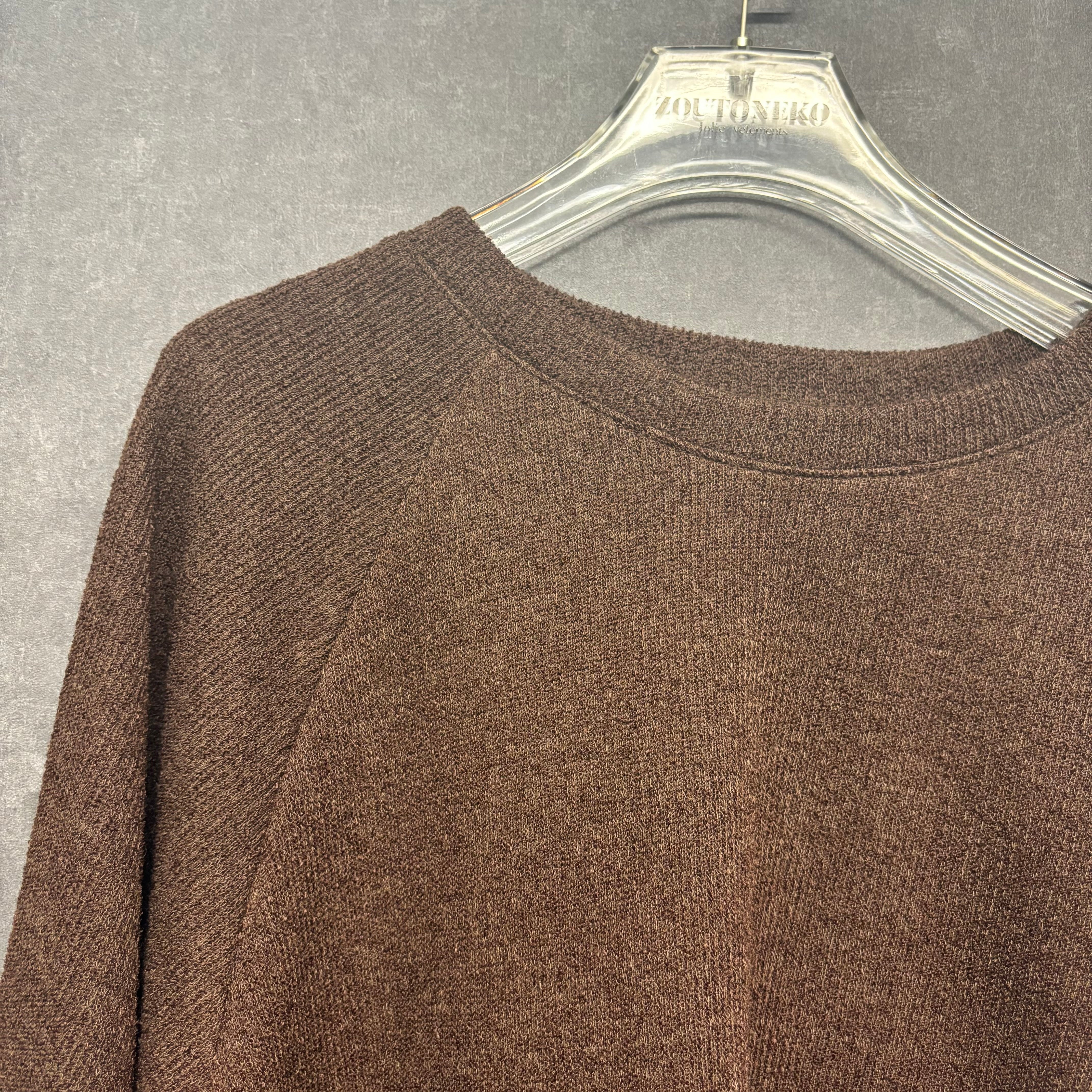 【予約】オーバーサイズトップス　ブラウン　※11月下旬～12月上旬頃より順次配送予定