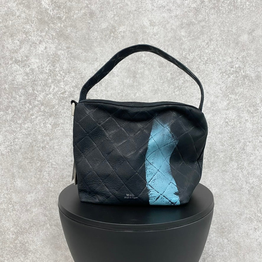 【MUL094-BL】ドロップ2way S オイルレザーキルティング(ブラック) ブルーライン　※10/29〜11/2より弊社事務所から順次発送