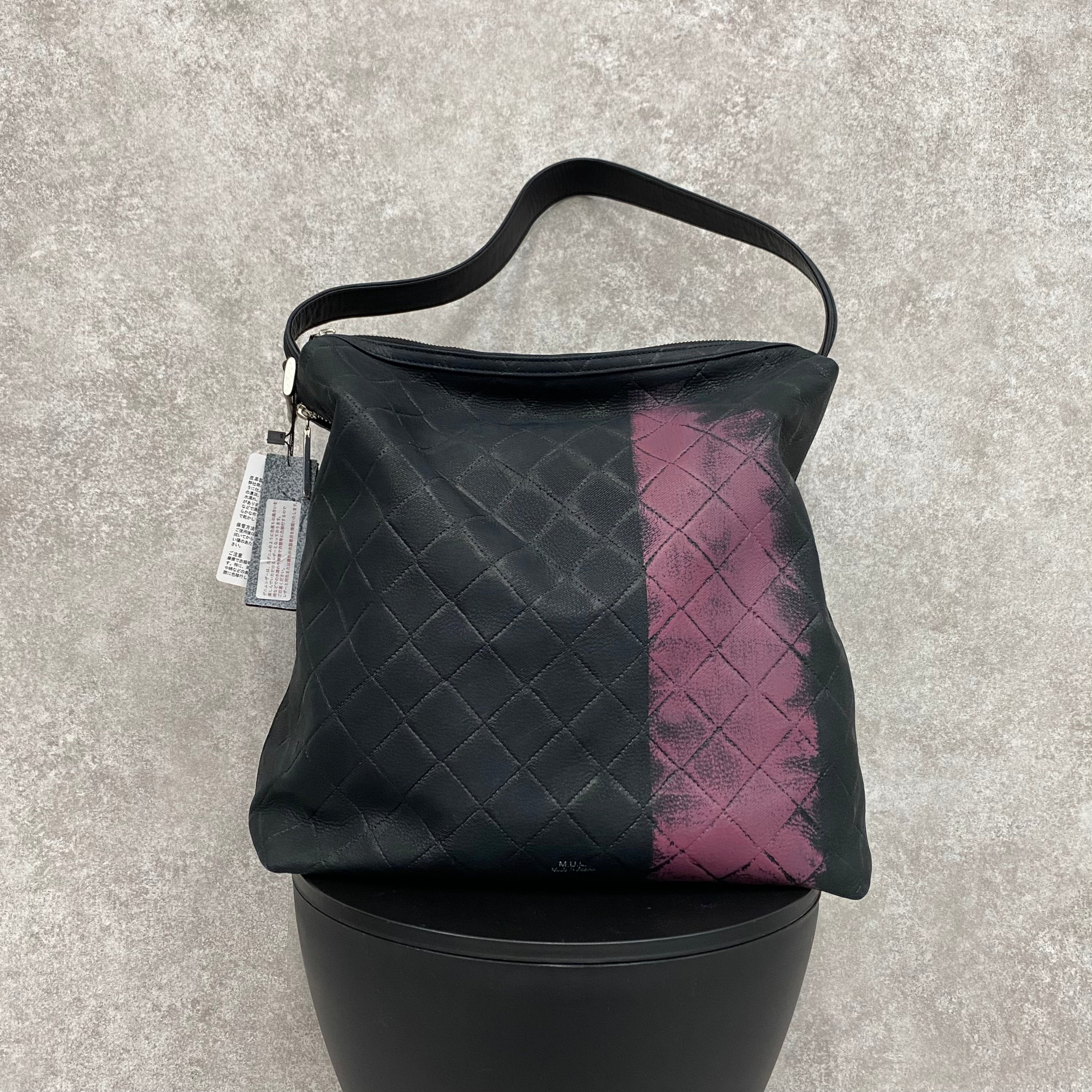 【MUL095-PK】ドロップ2way M デニムレザーキルティング型押し ピンクライン　※10/29〜11/2より順次配送