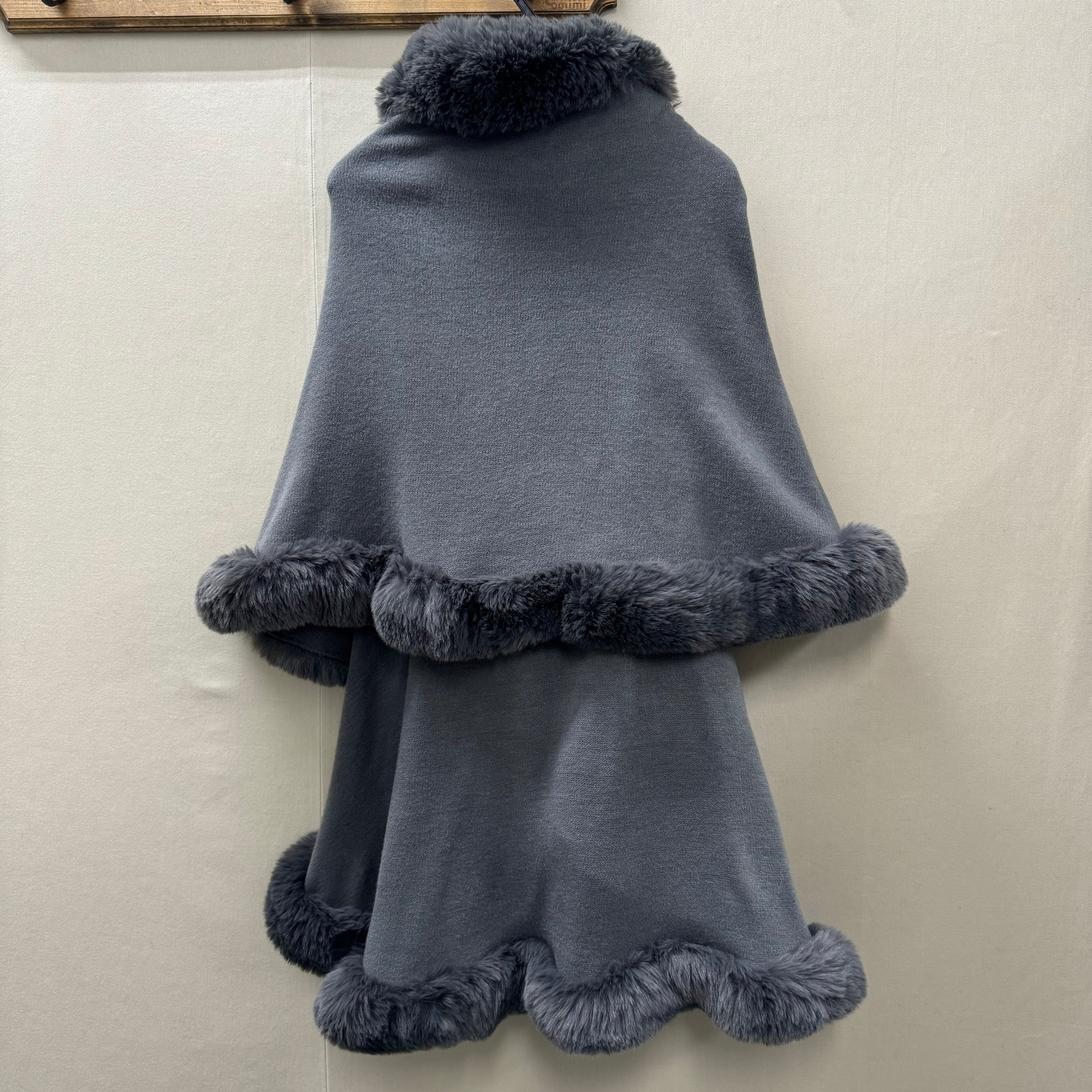 マダムポンチョ -グレー-　※10/22~28頃より順次発送