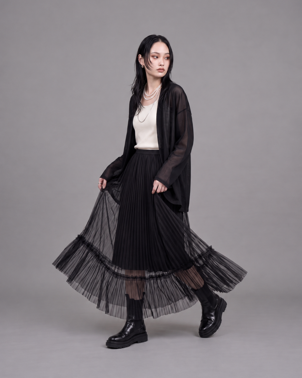 Layered Sheer Pleated Skirt -black-