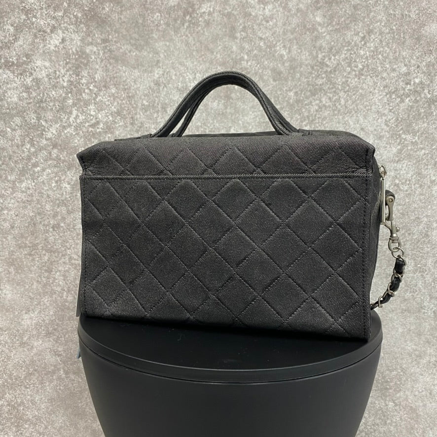 【MUL106-GL】キューブショルダー デニムレザーキルティング(ブラック) ゴールドライン　※10/29〜11/2より弊社事務所から順次発送