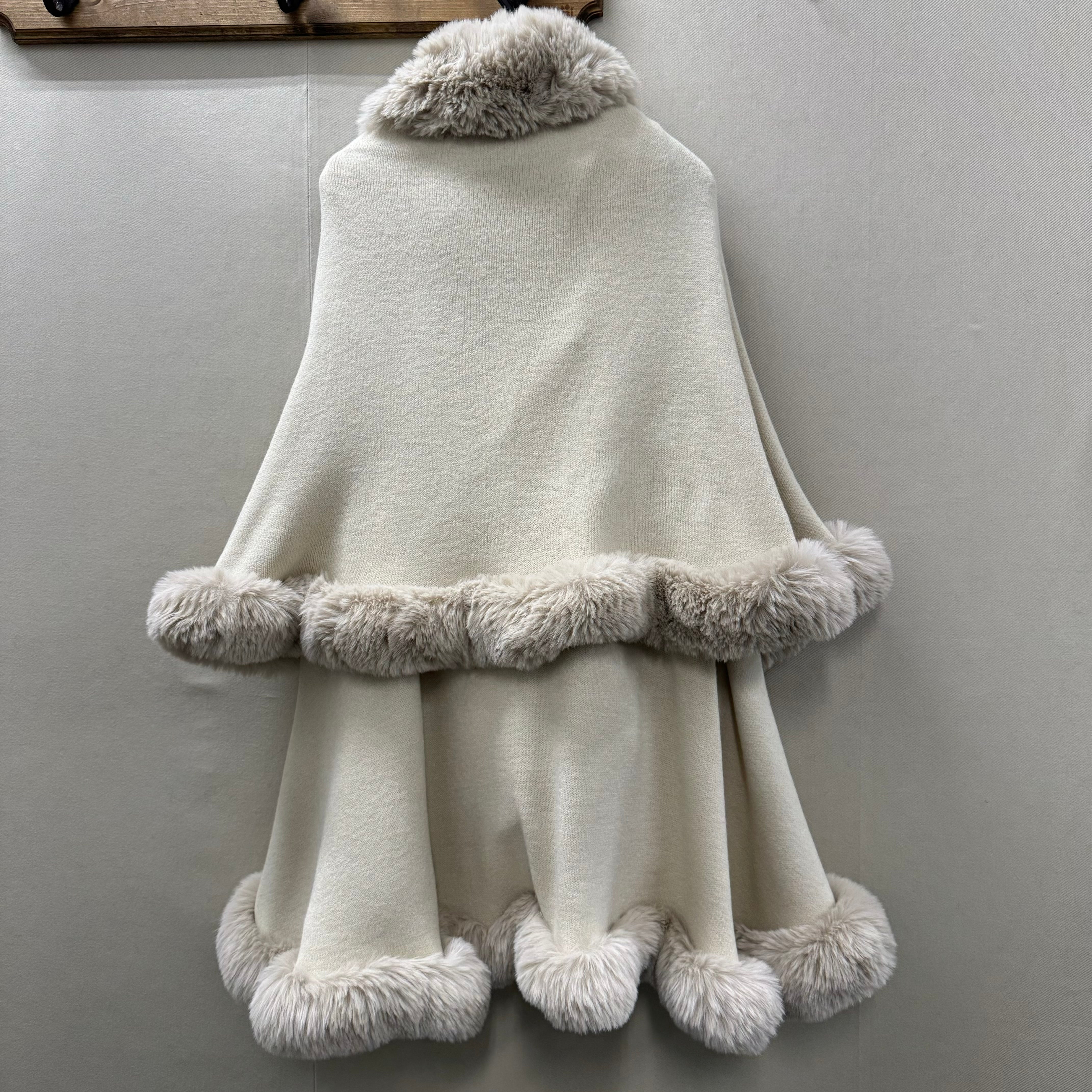 マダムポンチョ -ベージュ-　※10/22~28頃より順次発送