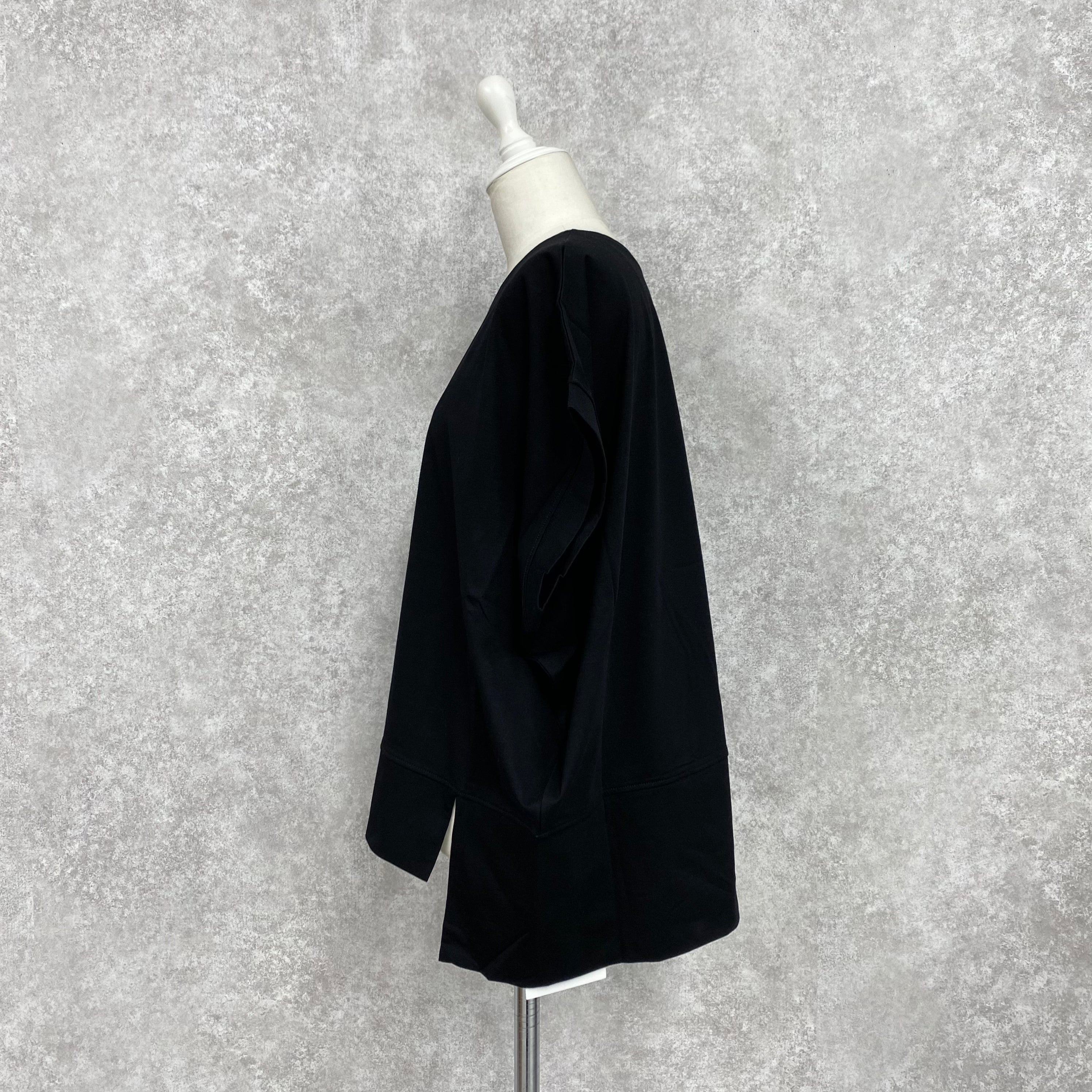 【ASYMM】NEAT TEE -black-