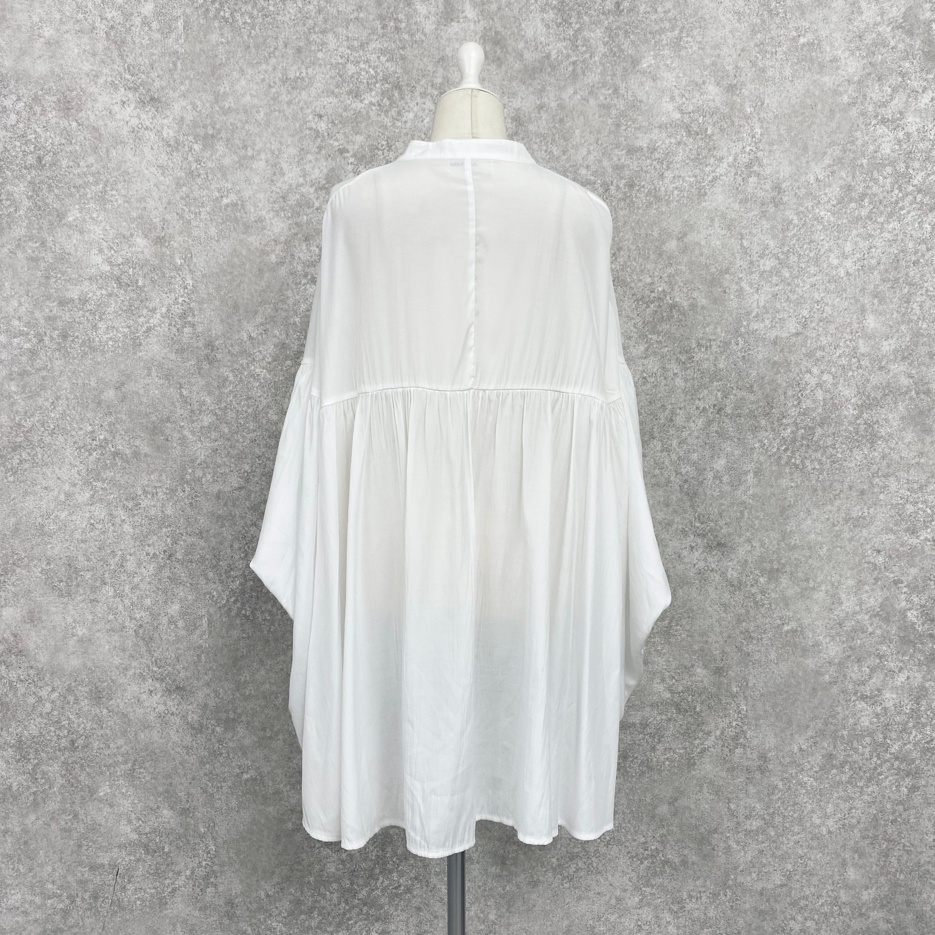 COCOON FLOW SHIRT -white-
