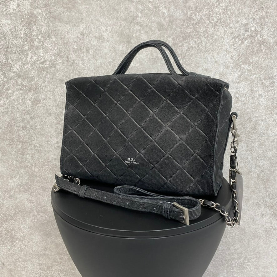 【MUL106】キューブショルダー デニムレザーキルティング(ブラック) ラインなし　※10/29〜11/2より弊社事務所から順次発送