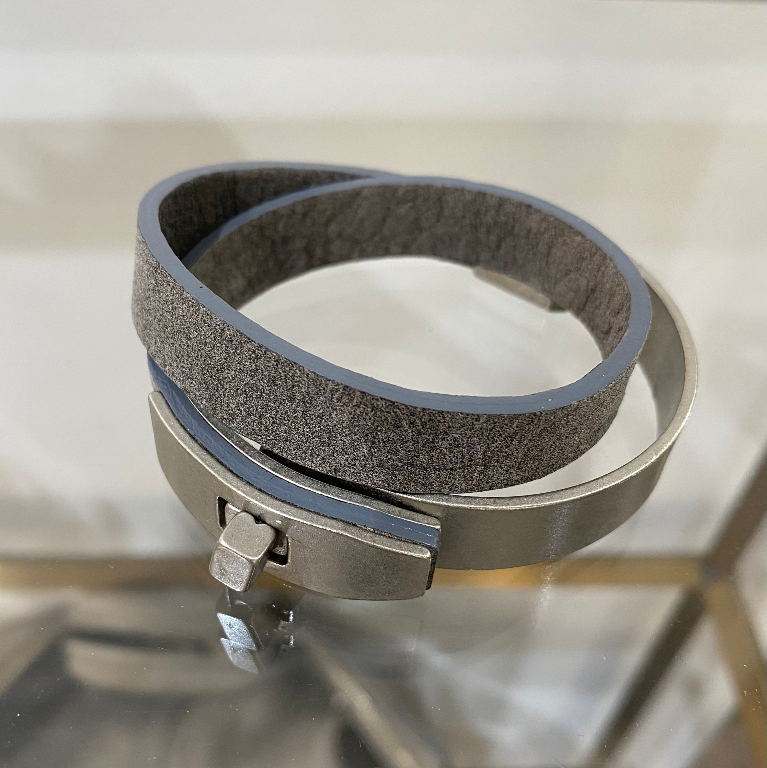 ⚠️予約【MUL011-502339】ブレスレット -エンボスグレージュ-　※R7. 6月末納品予定