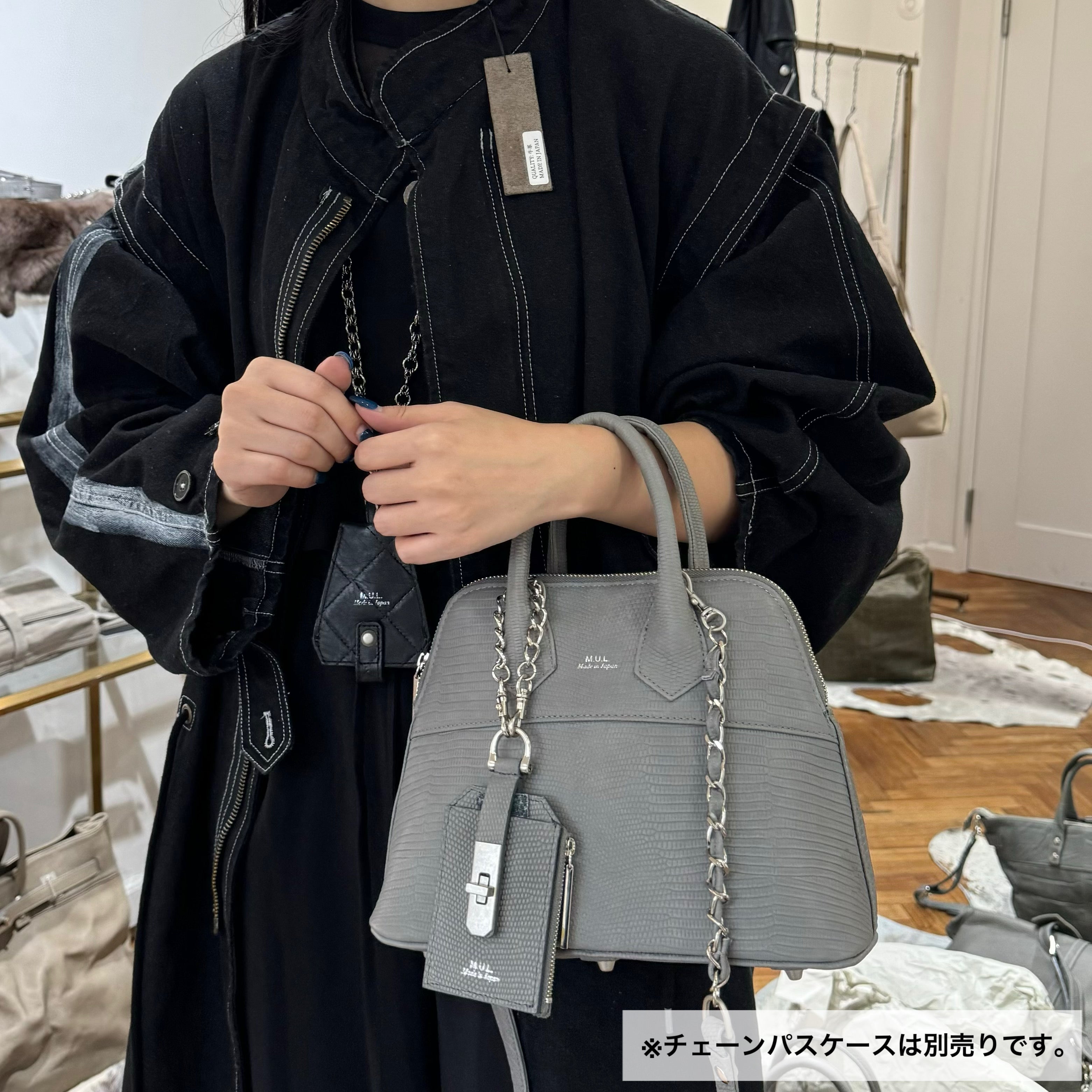 ⚠️予約【M.U.L.】ラウンドトート　リザード型押し　-アイスグレー-　※R7. 6月末納品予定