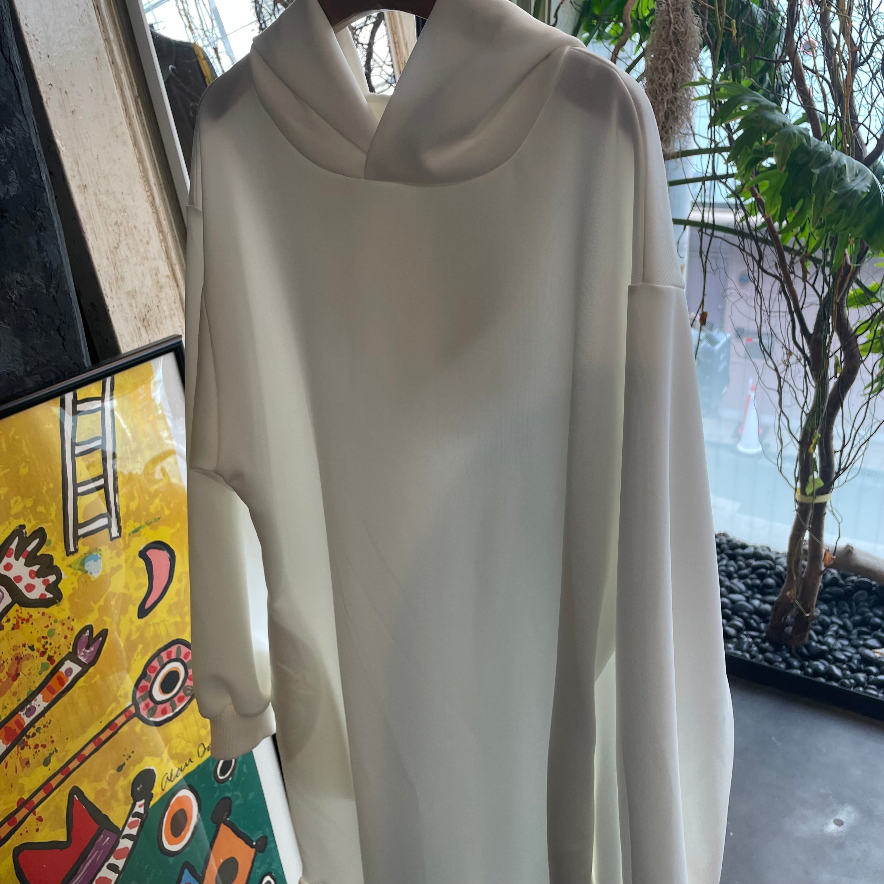 【terrace】フーディーワンピース　-オフホワイト-　※10/15-21より順次配送予定