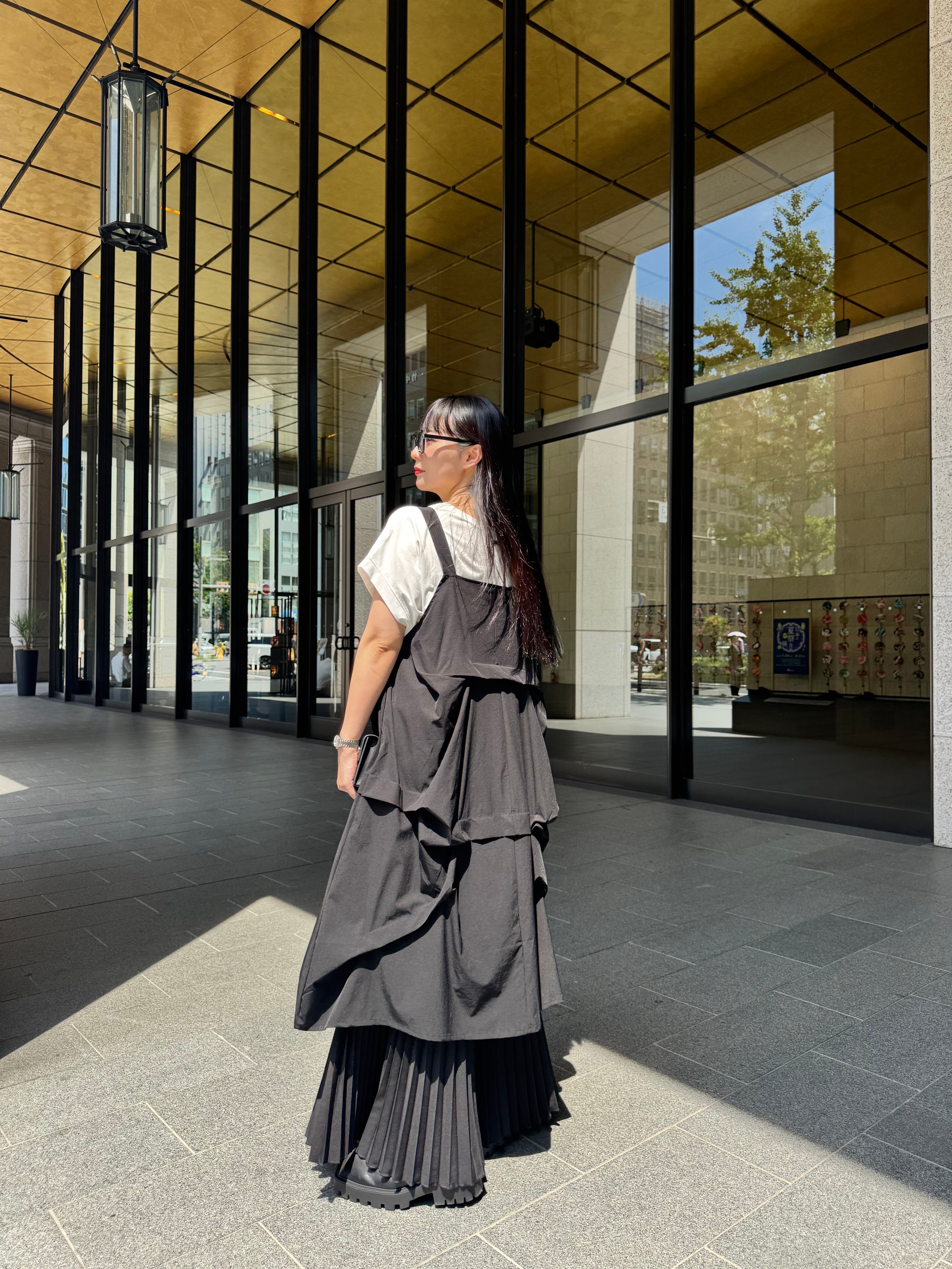 【ASYMM】RIPPLE JUMPER DRESS