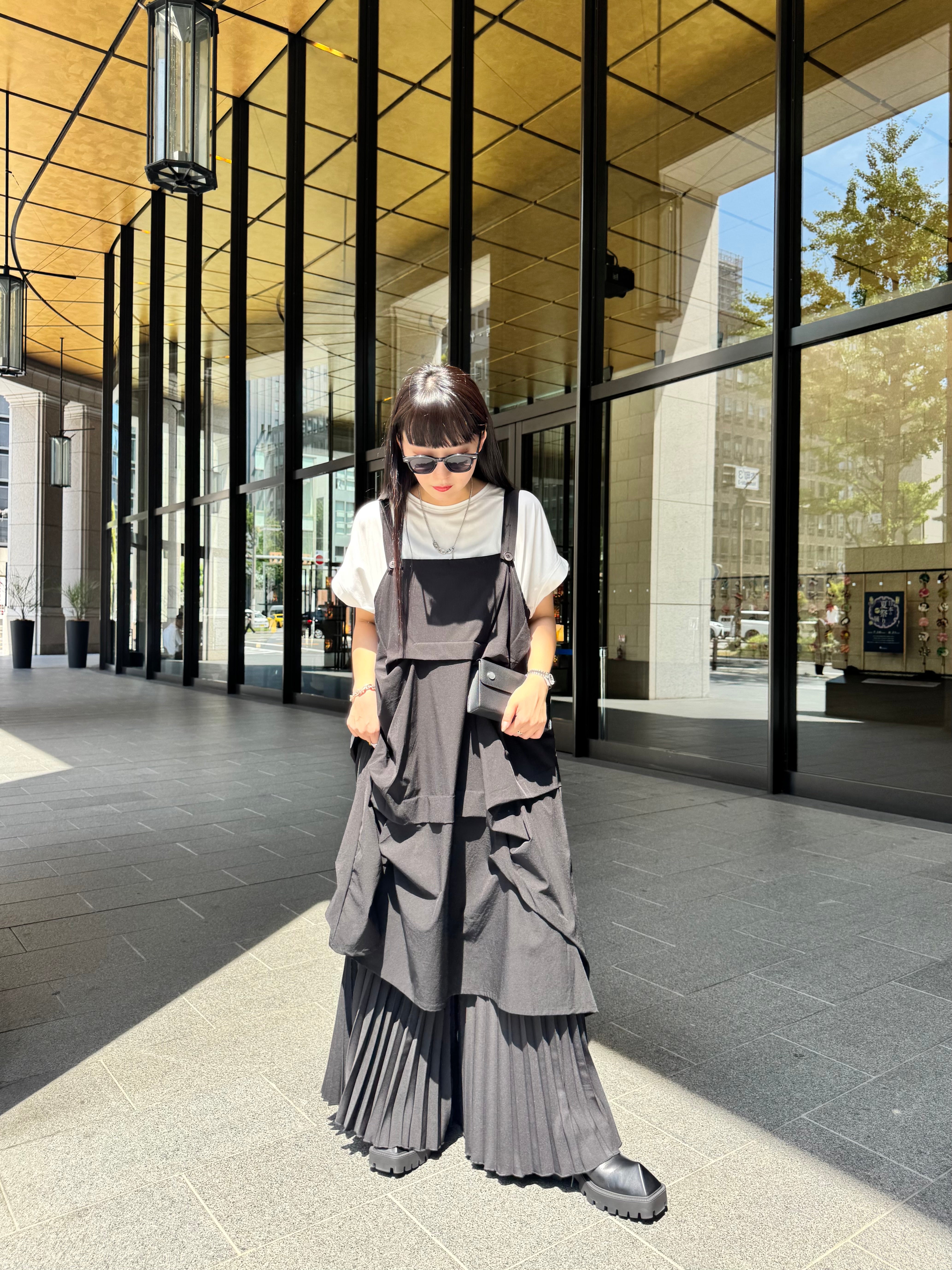 【ASYMM】RIPPLE JUMPER DRESS