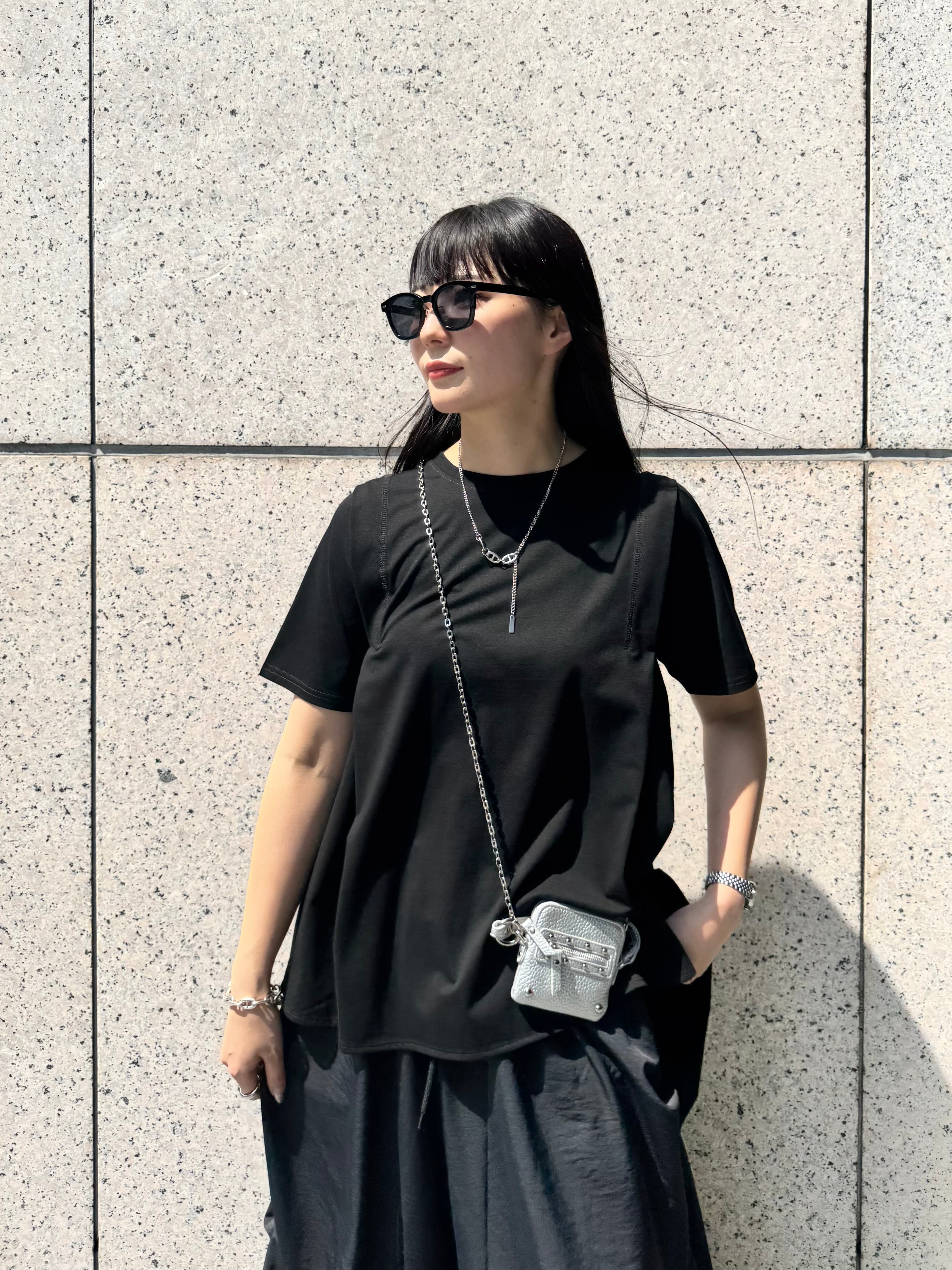 【ASYMM】LINASYM TEE -black-