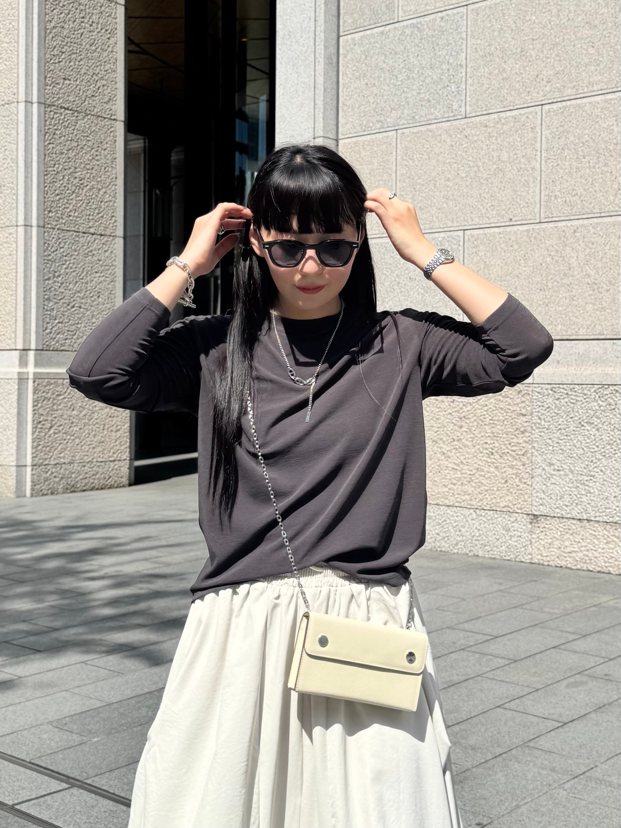 【ASYMM】INFINITE EASE TEE -charcoal-