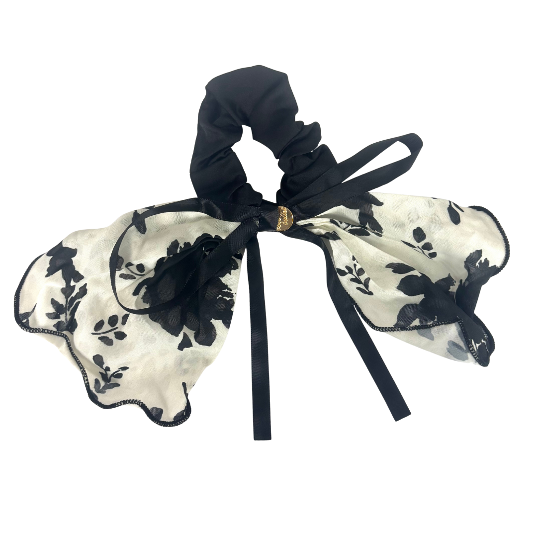 花柄リボンシアーシュシュ -ホワイト-　※7/23〜29迄に順次発送予定