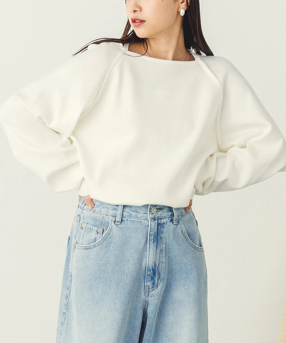 【WVQ6725-01】ホルターネックスクエアニット  -ホワイト-　※12/17〜23頃より順次発送予定